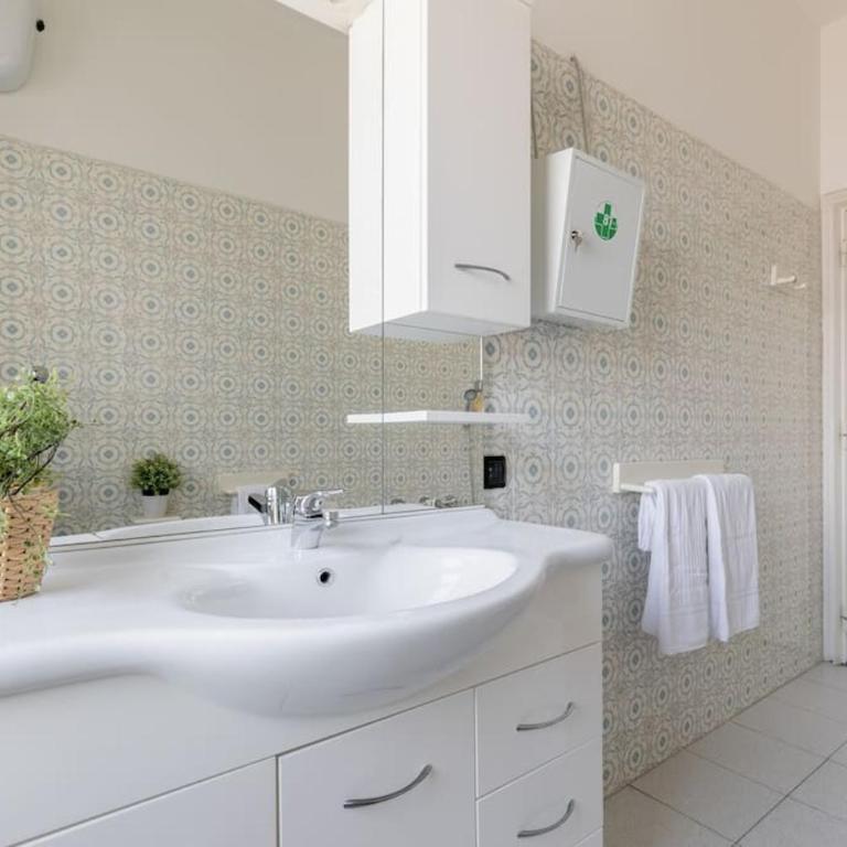 2 Vatican St Peter's Daniele apartment Barone - Appartamento con 2 Camere da Letto - 11