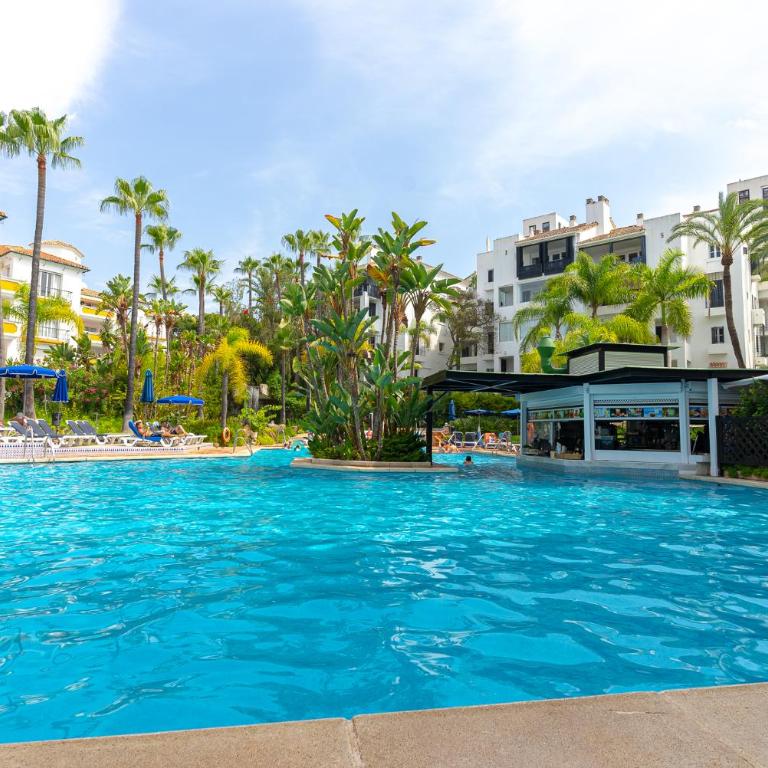 Beachfront Complex Jardines de las Golondrinas Elviria - Apartamento de 2 dormitorios - 13