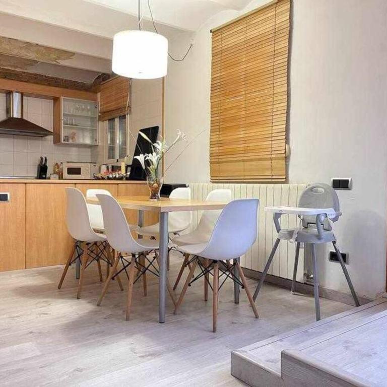 Duplex Lof in Gracia Downstair - Two-Bedroom Apartment - 3