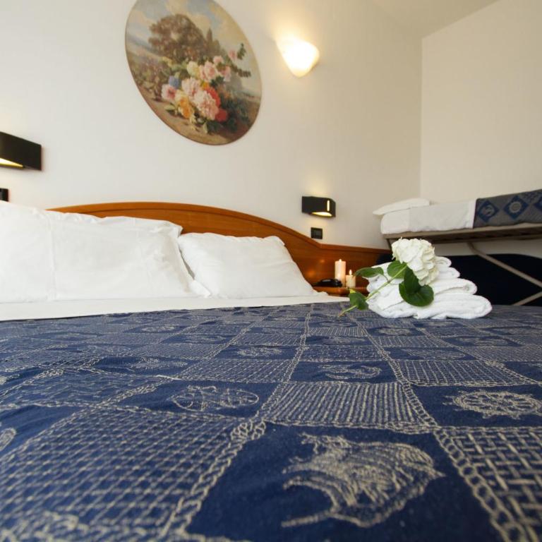 Hotel Nord Est - Camera Quadrupla - 3