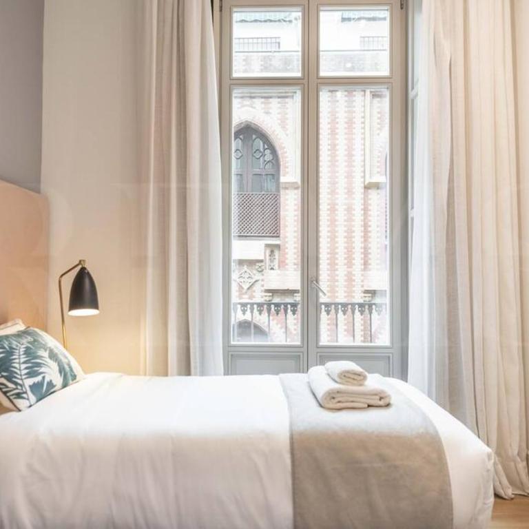 Contemporary loft in the historic city center by REMS - Apartamento de 2 dormitorios - 35