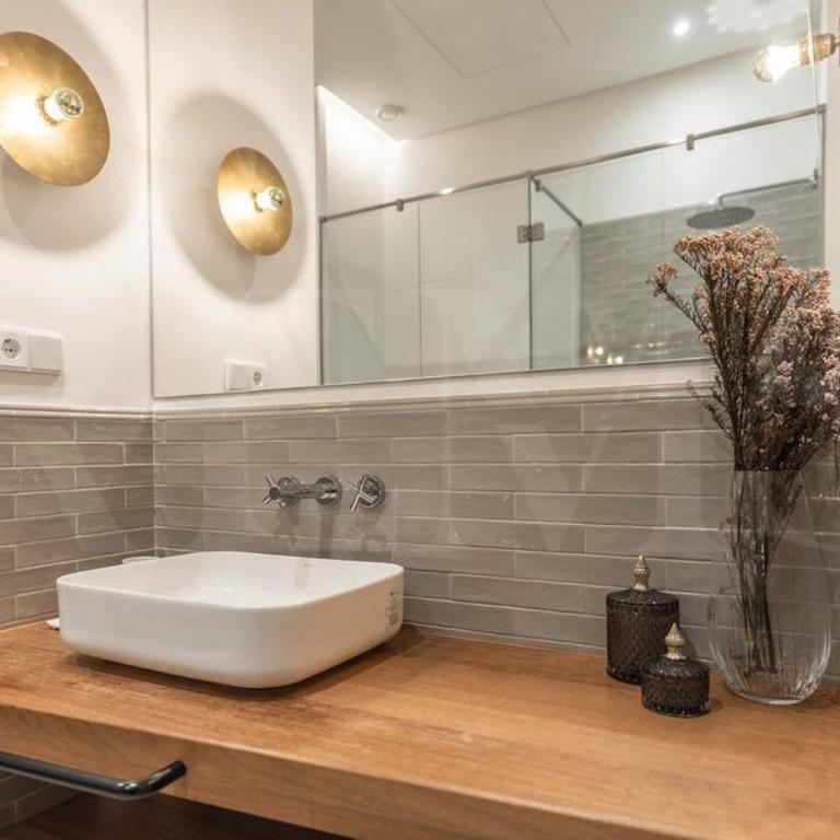Contemporary loft in the historic city center by REMS - Apartamento de 2 dormitorios - 37