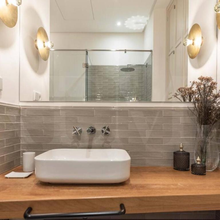 Contemporary loft in the historic city center by REMS - Apartamento de 2 dormitorios - 38