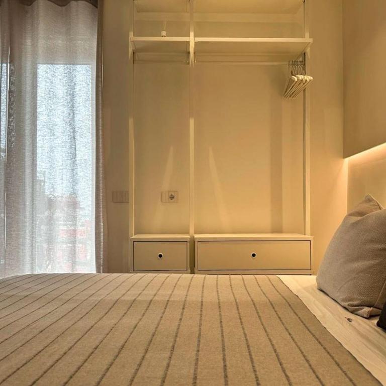 Iblu Rooms - King Room with Sea View - 11
