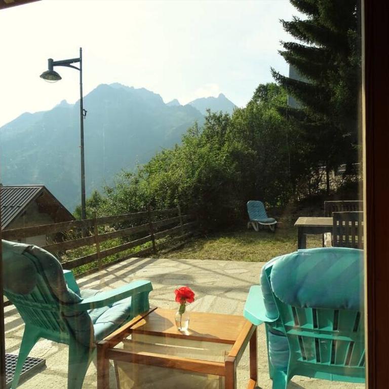 Apartment Belledonne 3 minutes from Alpe d Huez Grand Domaine via Oz en Oisans - Appartement - Vue sur Jardin - 16