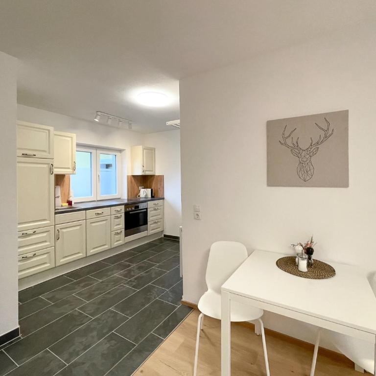 Haus Sabine - Apartment mit Blick auf die Berge - 3