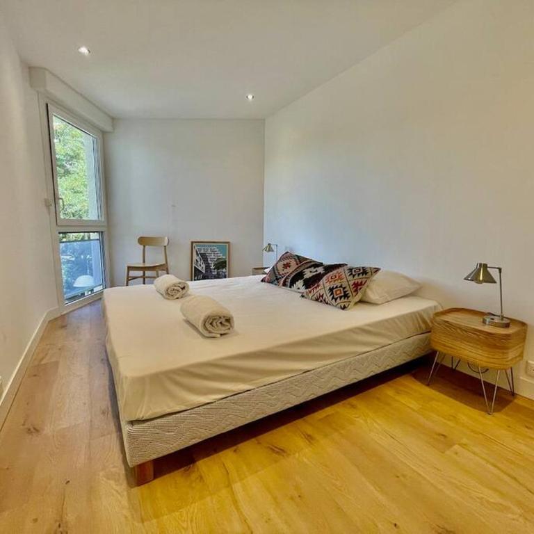 PGH N19-Centre-Ville, Plage à 200m, Parking Privé - Two-Bedroom Apartment - 6