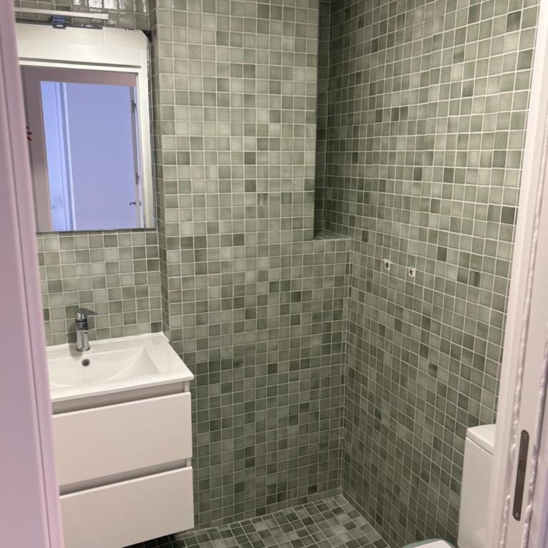 Apartamentos Bretón 17 Suite con terraza - Apartamento de 2 dormitorios - 10