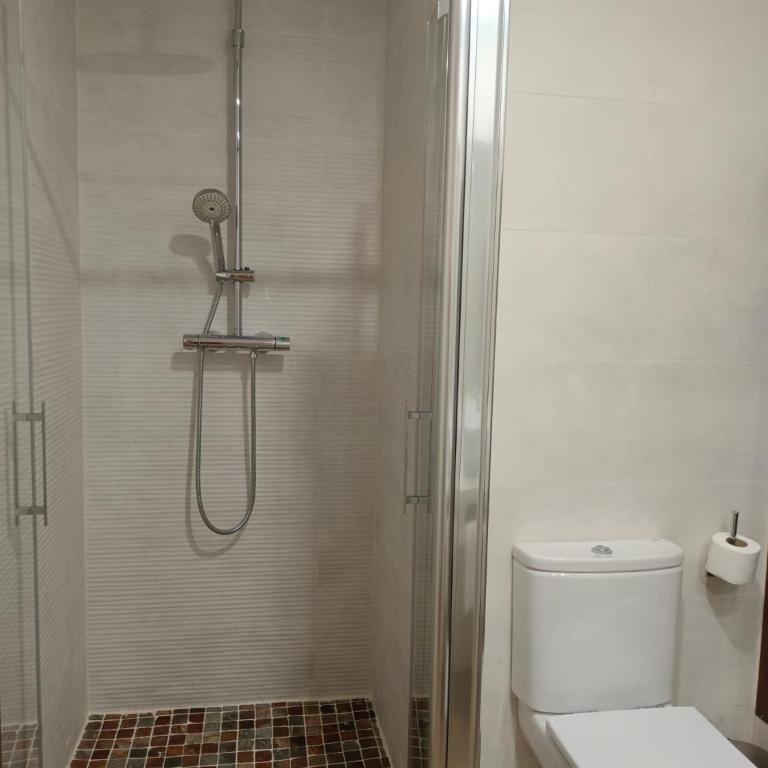 Hostal Infantes - Habitación Superior - 1 cama grande - 3