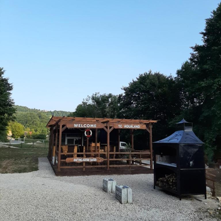 AutoCamp Aqualand - Empty Lot - 14
