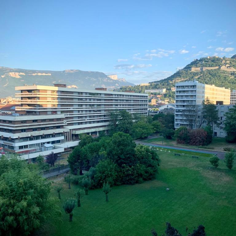 T1 rénové, idéalement situé - Appartement 1 Chambre - 7