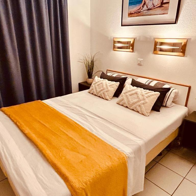 Dans un cadre d'exception, Vue mer panoramique à Agay Côte d'Azur, Village Vacances Cap Esterel, 2 chambres, avec jardin, golf, climatisation, Wifi, 5 piscines - Appartement - Vue sur Mer - 12
