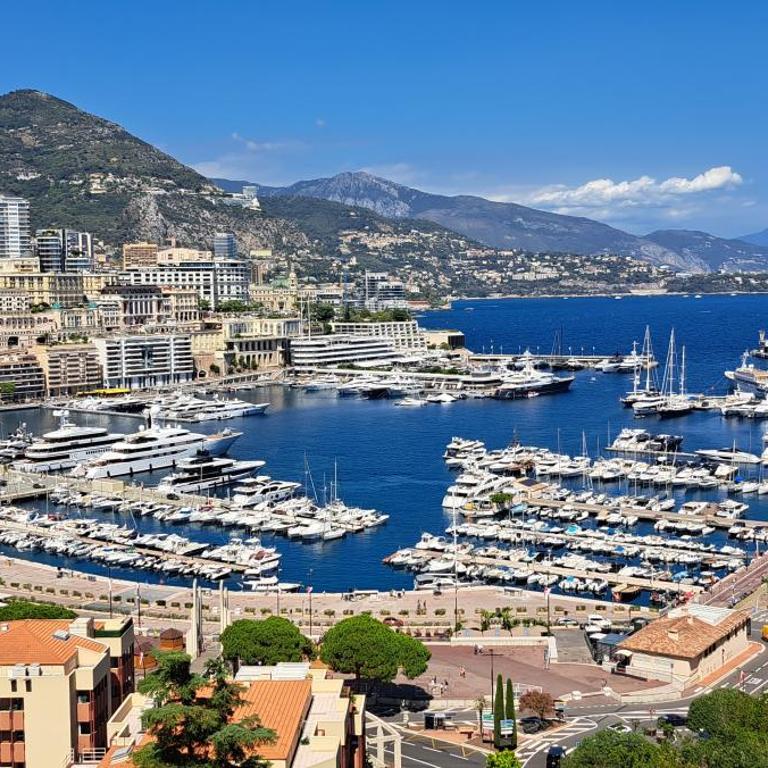 Dans un cadre d'exception, Vue mer panoramique à Agay Côte d'Azur, Village Vacances Cap Esterel, 2 chambres, avec jardin, golf, climatisation, Wifi, 5 piscines - Appartement - Vue sur Mer - 68