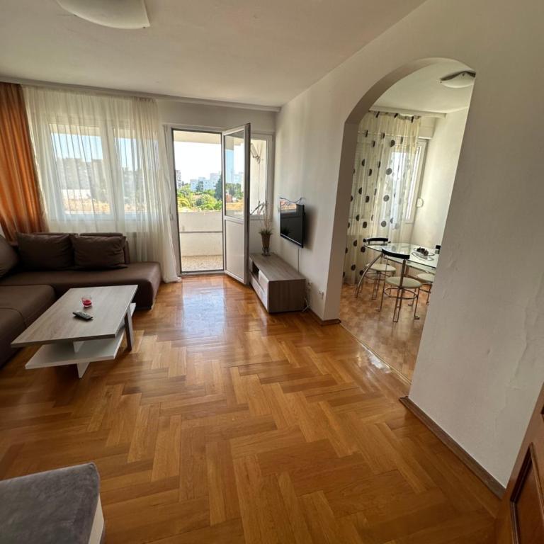 Large Centre apartment - Apartman sa 3 Spavaće Sobe - 13