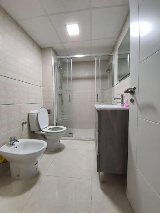 Preciosoy gran apartamento terraza con vistas wifi y climatización - Apartamento con terraza - 19