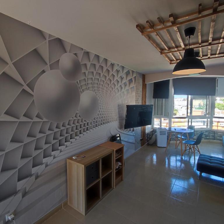 TORREMOLINOS VIEW STUDIO, VISTA MAR Y PISCINA - Apartamento de 1 dormitorio - 5