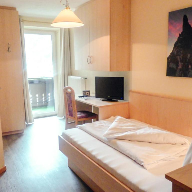 Hotel Cornelia - Camera Singola con Balcone - 1