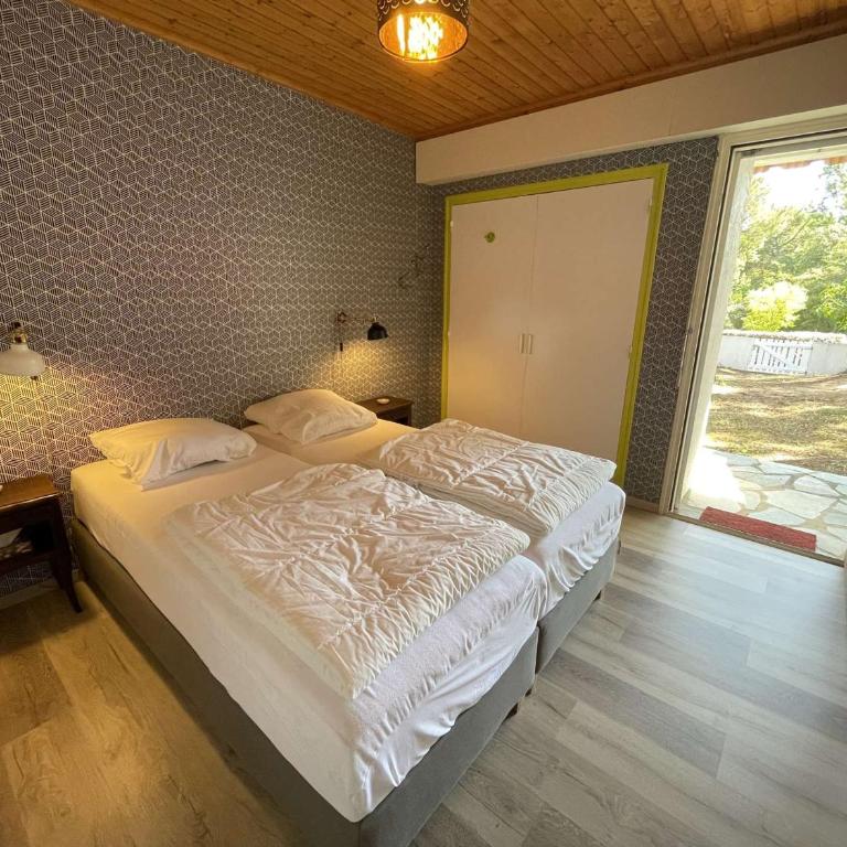 Maison spacieuse, 600m plage, 6 couchages, parking gratuit, jardin, terrasse, WiFi optionnel - FR-1-224C-210 - Vacation Home - 16