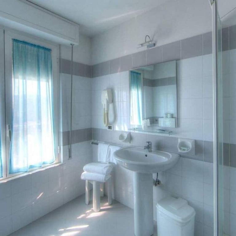 Hotel Mizar - Camera Matrimoniale/Doppia con Letti Singoli - 2