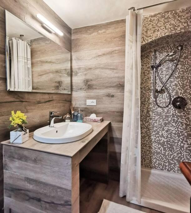 CASA VALENTINA-Appartamento in punto strategico con vista - Two-Bedroom Apartment - 22