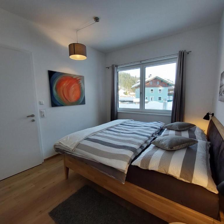 Boutique-Apartments Familie Jarosch Fieberbrunn "Freier Eintritt in das örtliche Hallenbad inklusive Saunalandschaft oder zum Badesee" - One-Bedroom Apartment with Shower - 9