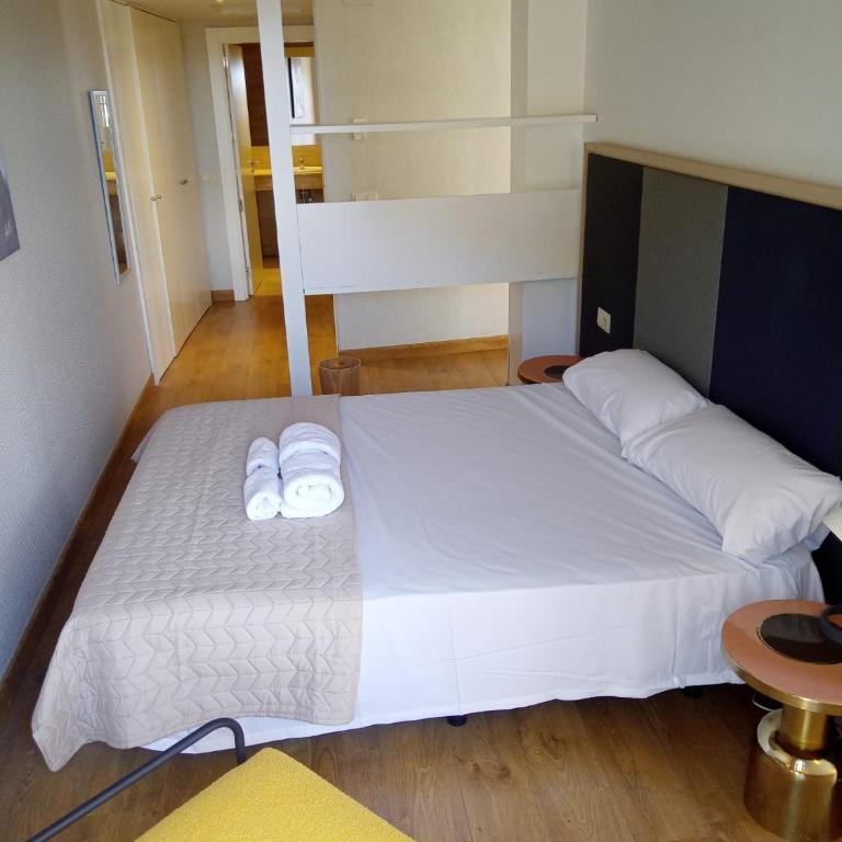 Aparthotel ARDMADRID Centro - One-Bedroom Apartment - 6