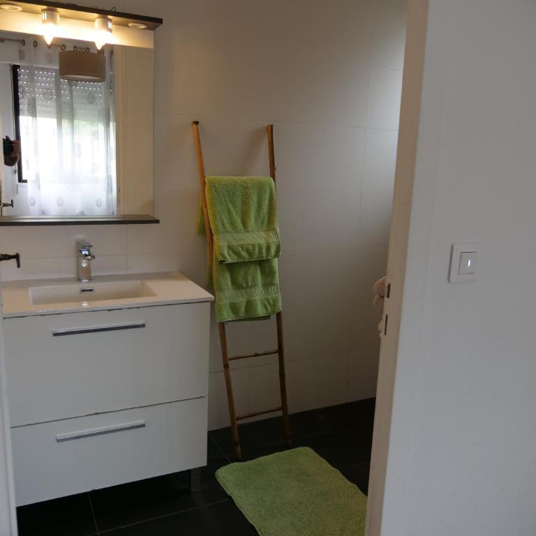 Chez Martine Appartement tout confort entièrement indépendant - Appartement 1 Chambre - 22