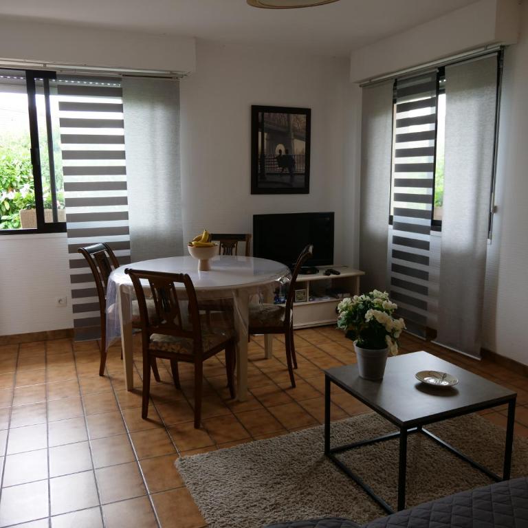 Chez Martine Appartement tout confort entièrement indépendant - Appartement 1 Chambre - 1