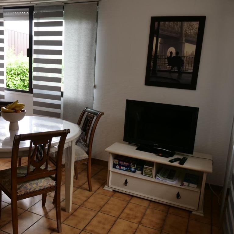 Chez Martine Appartement tout confort entièrement indépendant - Appartement 1 Chambre - 21