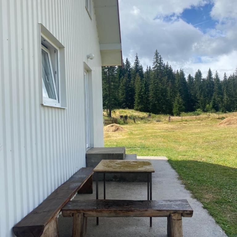 Kuća na Metaljci - Four-Bedroom House - 22