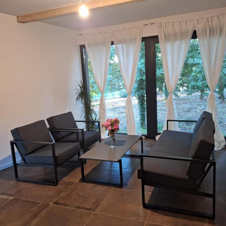 Farah Superior Apartments - Villa - Beach Front - 31