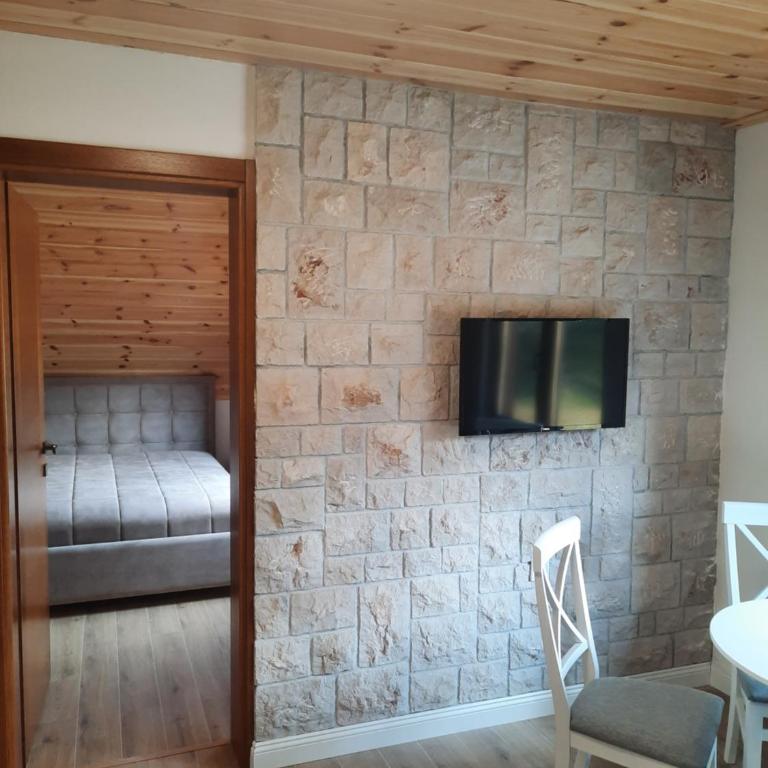 View of Durmitor - Apartment with Mountain View - 21