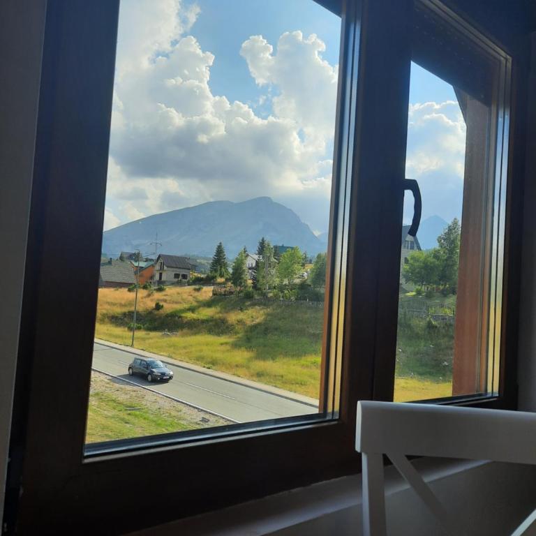 View of Durmitor - Apartment with Mountain View - 22