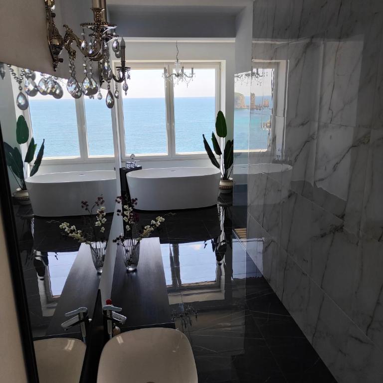 Regina del Mare - Presidential Suite - 5