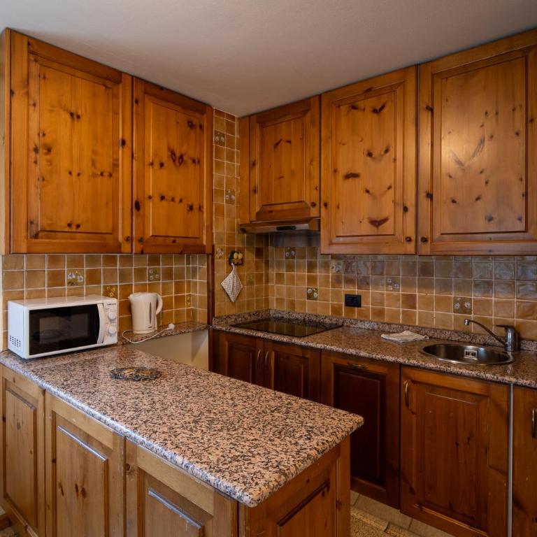 Residence L'Arcobi - Two-Bedroom Apartment - 7