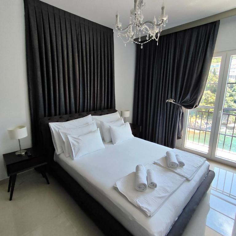 Regina del Mare - Presidential Suite - 1