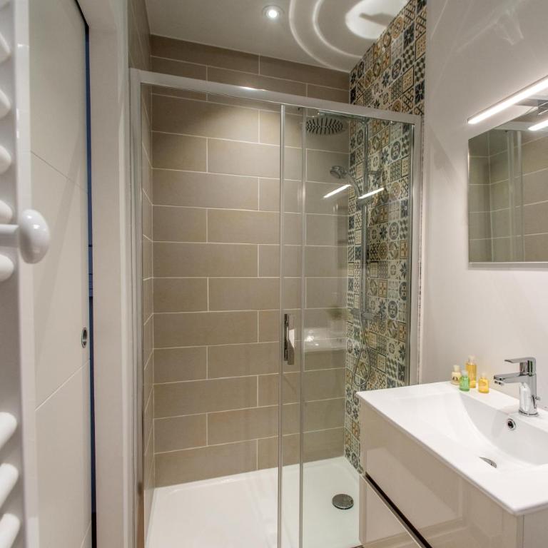 Appart-hôtel de standing avec jacuzzi privatisable en option - Appartement 1 Chambre - 2
