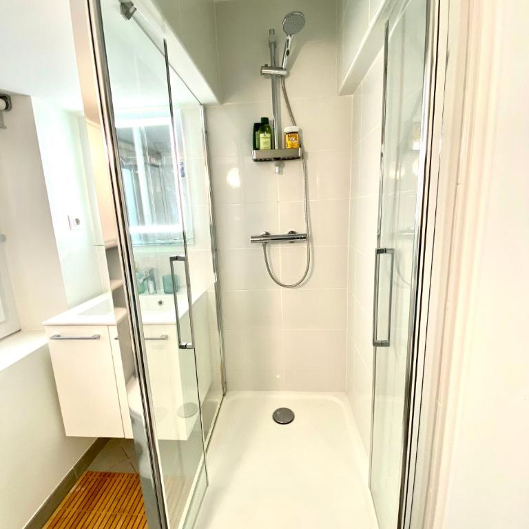 Duplex Cosy au Cœur du Vieux-Nice - Appartement 2 Chambres - 20