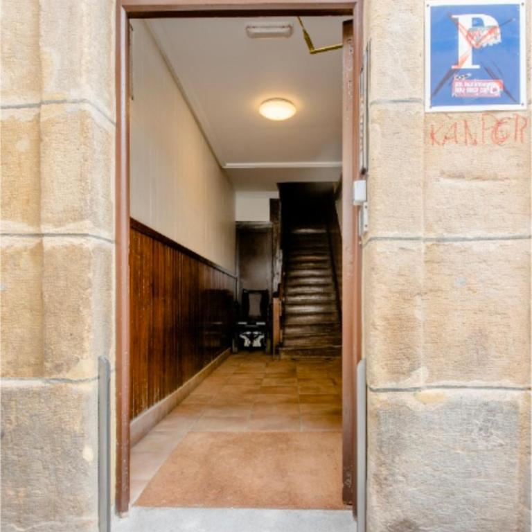 Pensión San Vicente - Habitación Doble con baño privado externo - 1
