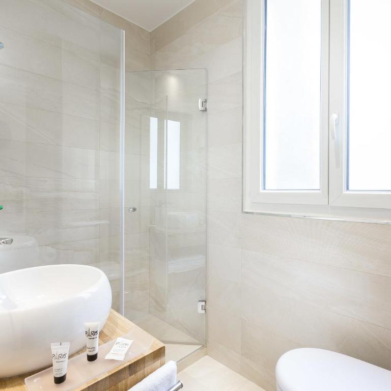Hôtel International Paris - Chambre Double ou Lits Jumeaux Supérieure - 11