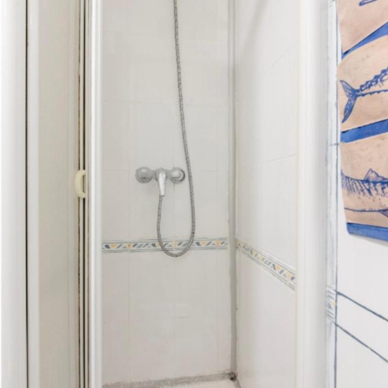 Pensión San Vicente - Habitación Doble con baño privado externo - 8
