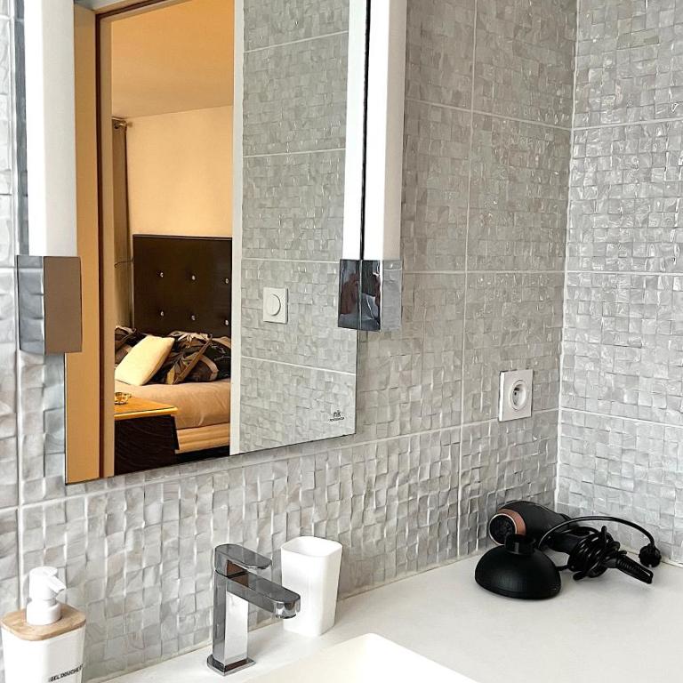 Suite Junior Layon - Maison Bossoreil - Chambre Double Supérieure - 14