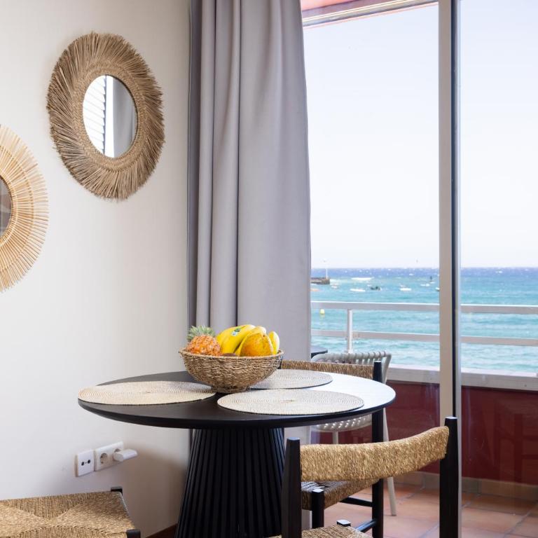 Amazing Beachfront Property CASA CORINA I - Apartamento - 6