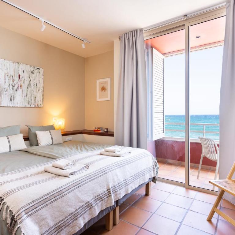 Amazing Beachfront Property CASA CORINA I - Apartamento - 2
