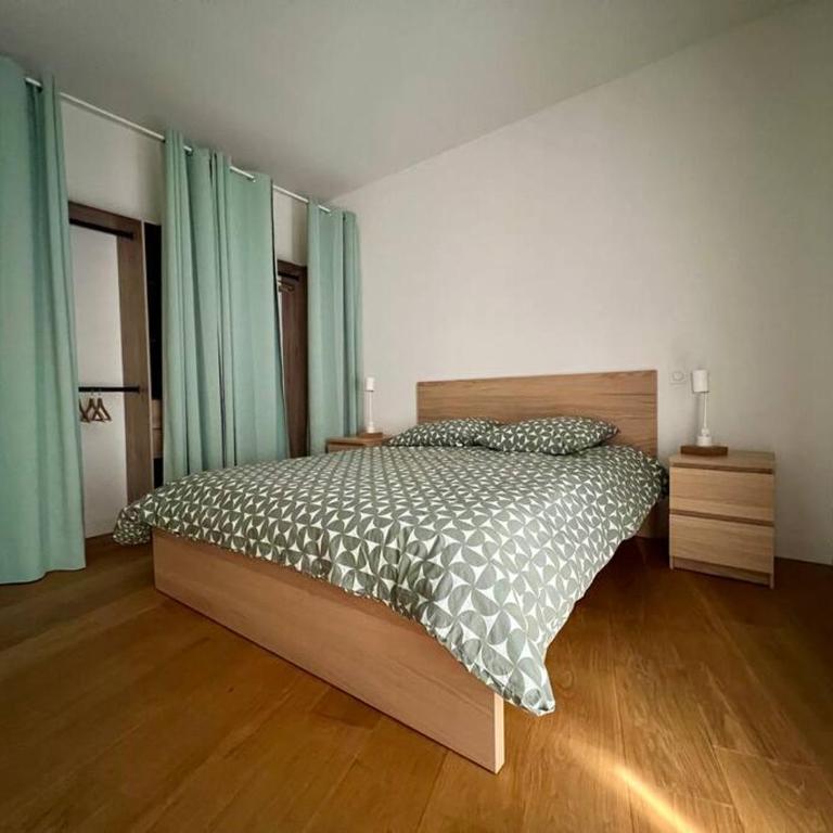 T4 atypique plein centre ville classé 3 étoiles - Apartamento de 2 dormitorios - 7