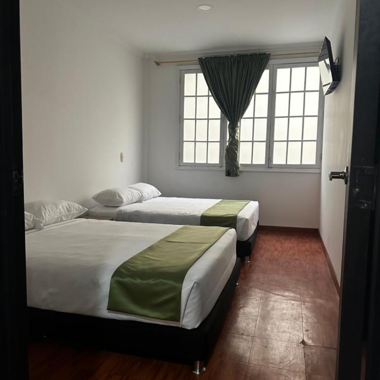 Hotel Artistico - Habitación Triple - 6