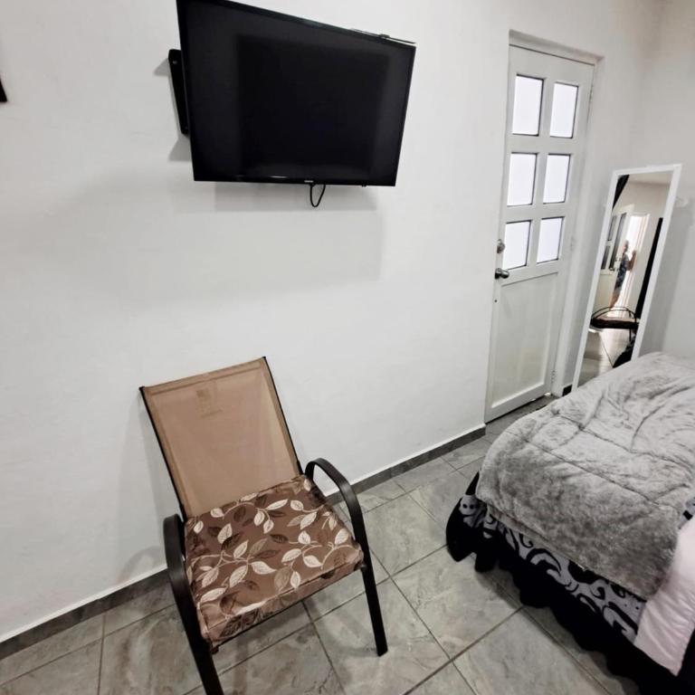 Blanco Armonía - Depto 1 - 2 Min Malecón - One-Bedroom Apartment - 14