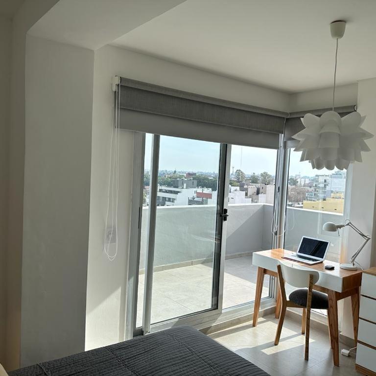 Penthouse a estrenar en Sofisticado Barrio y Edificio Vista panorámica 100m2 Gimnasio Piscina Lujoso Salon de Fiestas - Apartamento Deluxe - 77