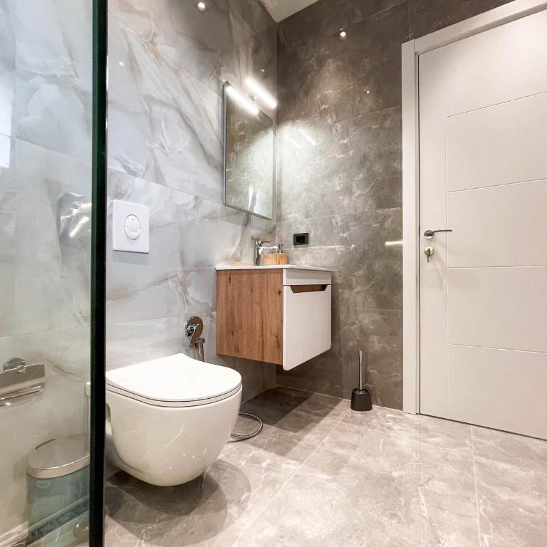 B&B Lovac Hasa - Suite sa Bračnim Krevetom (King-size) i Balkonom - 7