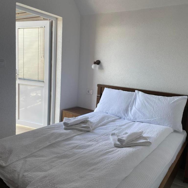 Apartmani Srećko - Standard Apartment - 1